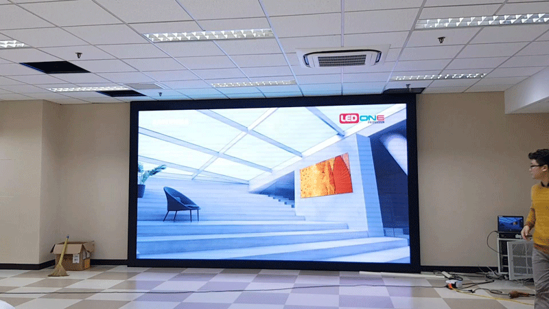 Thi công màn hình LED P4 Indoor tại KDDI Hà Nam