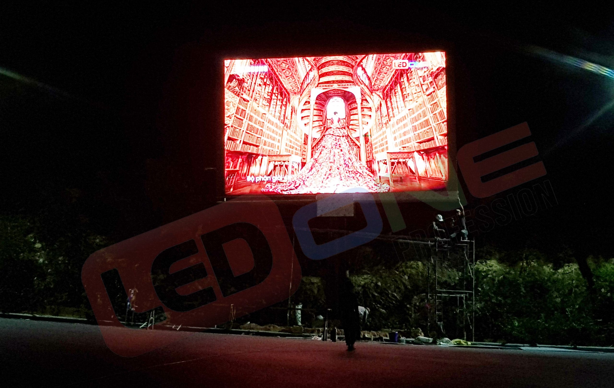 công trình màn hình LED P6.67 ngoài trời tại Vinpearl Nha Trang