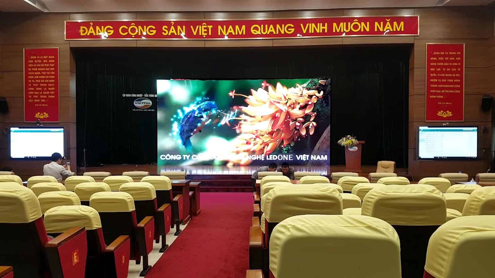 Màn hình LED P3 trong nhà thi công tại Viettel - Hòa Lạc